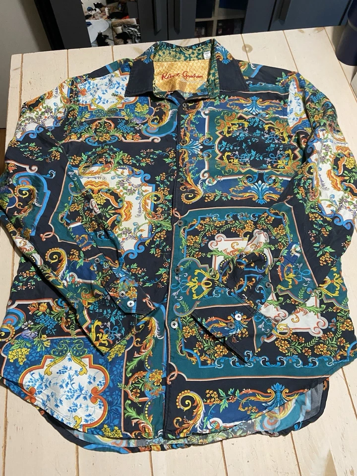 Robert Graham 'The Pazman' Limited Edition L/S Silk Button Shirt - Size Medium - Image 1 of 4