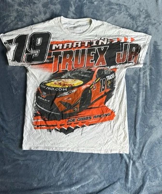 NASCAR Joe Gibbs Racing Martin Truex Jr T Men’s Shirt.  Sz. L.  #0061 - Image 1 of 4