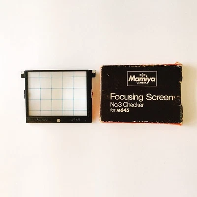 Mamiya Focusing Screen for M645 No.3 Checker Type Grid Mat in genuine Box - Image 1 of 4