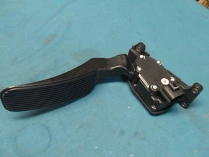 Standard Motor Products APS118 Accelerator Pedal Sensor - Picture 1 of 11