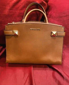 Michael Kors MK Leather Tote Shoulder Bag Purse Tan Gold Medium - Picture 1 of 14