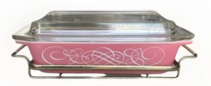 Vintage Pyrex Pink Scroll Space Saver w Lid & Cradle 575-B 2 Qt Casserole Dish - Picture 1 of 19