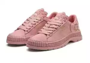 PUMA Utility x HELLO KITTY rosa 2021 Us6,5 con - Foto 1 di 7