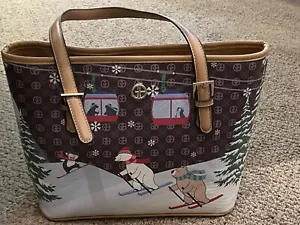 Gianni Bernini Skifahren Eisbär Kunstleder Beuteltasche Spaß Urlaub Handtasche Neu mit Etikett - Bild 1 von 6