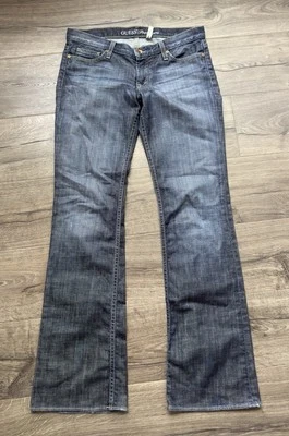 Pantalones de mezclilla Guess Premium para mujer pierna acampanada foxy 5 bolsillos talla 29 elásticos Foto 1 de 4