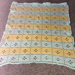 Handmade Crochet Midwife Baby Blanket Gender Neutral Colors - Picture 1 of 6