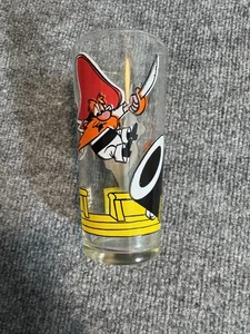 Vintage 1976 Pepsi Warner Bros Yosemite Sam and Bugs Bunny Glass Cup - Picture 1 of 3