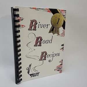 Vintage River Road Recipes, Junior League of Baton Rouge Louisiana Cookbook 1993 - Picture 1 of 6