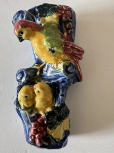 Tasca da parete vintage mamma uccellino e due uccellini gialli nido su ramo blu Giappone - Foto 1 di 7