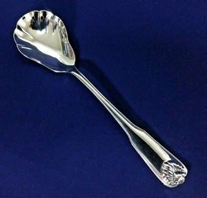 Oneida Deluxe TUDOR Sugar 6" Shell Spoon Stainless Flatware NEW - Picture 1 of 2