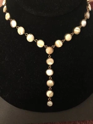 Collar madreperla vintage R. J. Graziano Foto 1 de 4