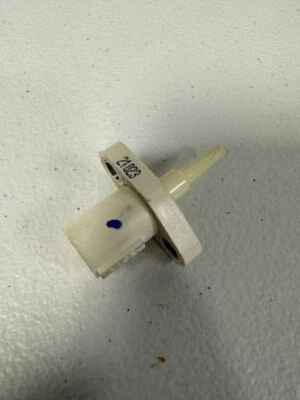 Honda CBR1000RR 2013 sensor de temperatura del aire 37880-P05-A00 600RR VTX RVT Foto 1 de 2