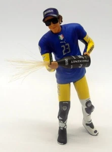 Rossi standing figure Team Yamaha Sachsenring MotoGP 2006 Minichamps 060246 1:12 - Picture 1 of 8