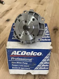 ACDelco ACD# 252-721 GM# 88926235 Water Pump S141206A439 New - Picture 1 of 3