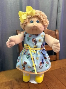 1980s Cabbage Patch Kid Blonde Blue Eyes KT Super Mario Bros Nintendo Dress - Picture 1 of 7