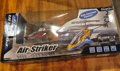 Silverlit Infrared Air Striker 16cm Radio Controlled Helicopter - Image 1 of 4