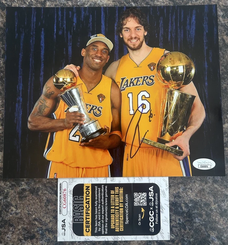 Foto autografiada firmada por Pau Gasol de 8x10 de baloncesto de Los Angeles Lakers certificado de autenticidad JSA Foto 1 de 1