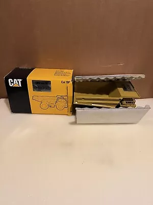 Caterpillar Conrad 789 Off-Highway Truck 1992 Mine Expo MINExpo ‘92  1:50 - Image 1 of 4