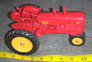 Ertl Massey Harris 44 Special Tractor ORIGINAL 1/16 Scale Diecast - Picture 1 of 5