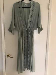 Maxi kimono LOVE TREE verde salvia trasparente spacco davanti uncinetto rayon taglia M - Foto 1 di 8
