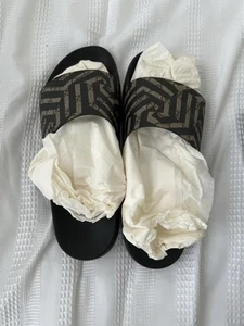 Gucci Flip flops - Picture 1 of 8