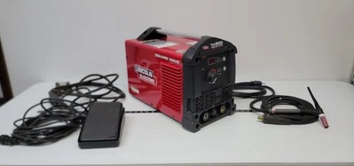 Soldador LINCOLN ELECTRIC Square Wave TIG 200 TIG SOLO RECOGIDA LOCAL Foto 1 de 4