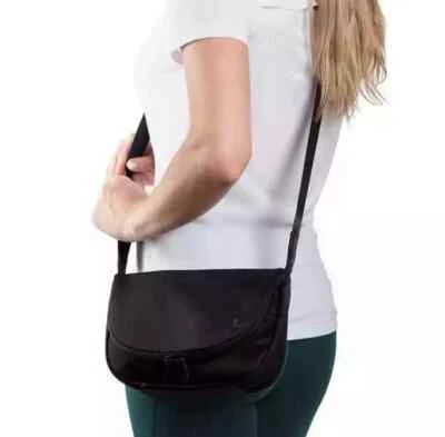 LOLE Adjustable Crossbody Bag Flap Magnetic Closure Unisex Purse Bag - Image 1 of 4