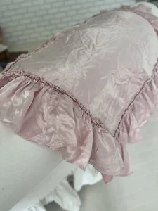 Pair Of Silky Standard Pink Ruffled Shams - Picture 1 of 3
