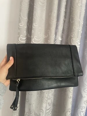 Bolso de mano Sole Society negro Foto 1 de 3