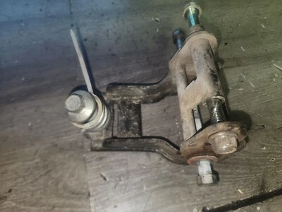 80 Yamaha LC50 LC 50 Malic Champ Engine Motor Mounting Mount Bracket W Bolts Nut Foto 1 de 3