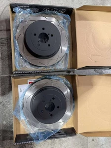 DBA42657S DBA T3 4000 Series Rear Slotted Rotors for 04-14 WRX Upgraded Calipers - Foto 1 di 1