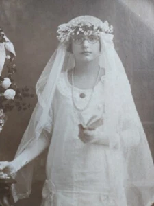 Antique Studio Photo Geeky Girl Confirmation White Dress Flowers Early 1900s - Picture 1 of 3