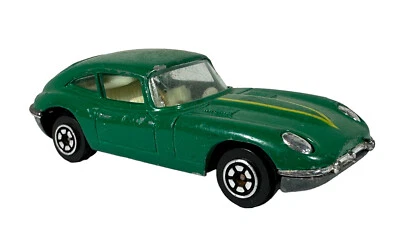 Coche deportivo Jaguar tipo E escala 1:64 Yat Ming modelo diecast verde Foto 1 de 4