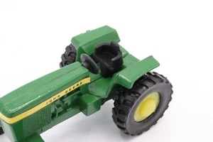 Tractor Seat - Sigomec - For John Deere 4230 / 4240 / 4430 - 64th Scale - Picture 1 of 7
