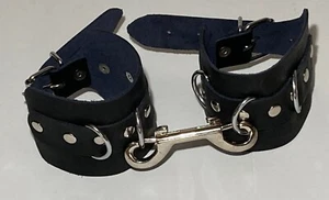 Edle Handfesseln & Fußfesseln Leder Bondage Set Sklavenschmuck neu - Bild 1 von 3