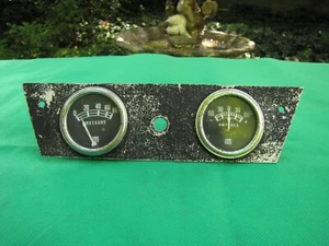 Vintage Aftermarket SW 2 Gauge Cluster Amp & Oil - Bild 1 von 6