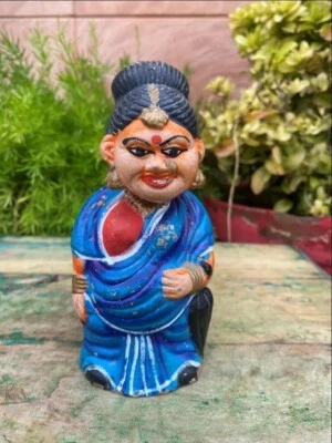 Estatueta rara antiga original de 1800 pintada de terracota mulher dançarina - Imagem 1 de 4