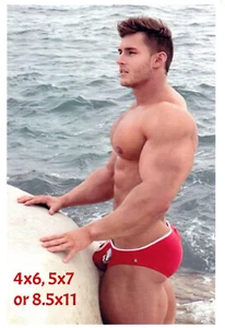 Handsome Muscular Male Bodybuilder Photo Photograph Reprint #487 - Picture 1 of 1