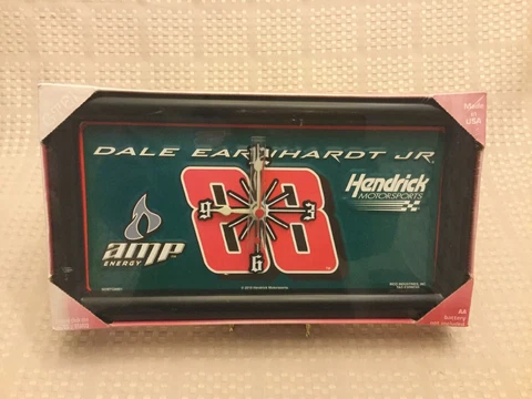Dale Earnhardt Jr #88 Desk Wall Quartz Clock Amp Energy Hendrick Motorsports NOS Cover