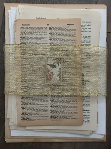 Lot of 70 Vintage Dictionary Book Pages Scrapbooking Junk Journal Collage Paper - Picture 1 of 6