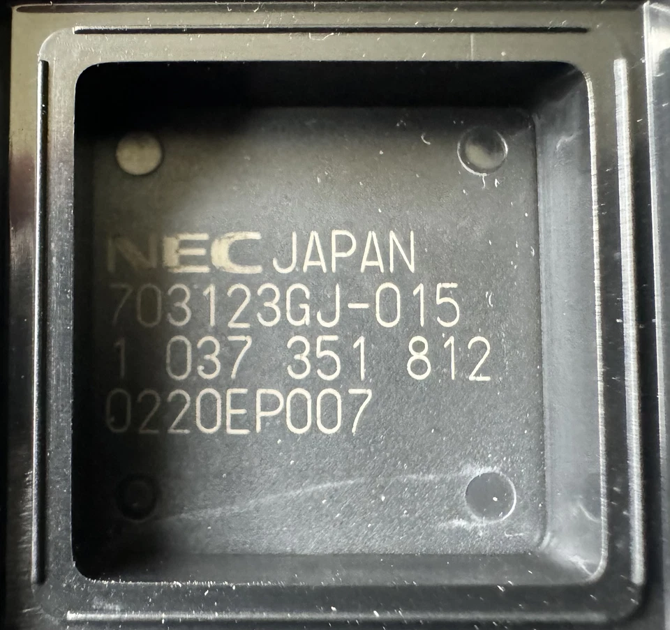 Mikrocontroller NEC703132GJ-015 NEC Halbleiter - 380 PCS - Image 1 of 1