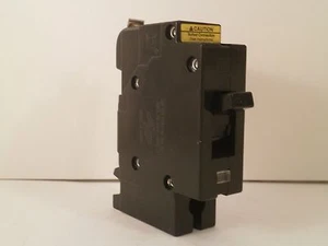 SQUARE D CIRCUIT BREAKER 1POLE/20AMP/277VOLT  EHB14020 - Picture 1 of 5