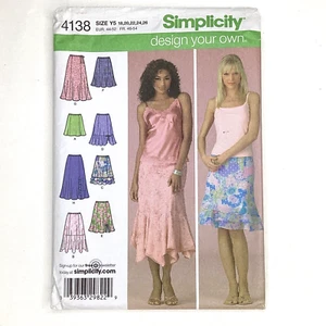 Gonna Simplicity 4138 modello da cucire NON TAGLIATA taglia 18 - 26 Boho Design Your Own - Foto 1 di 4