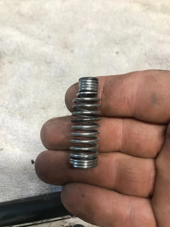 OEM RYOBI 775R  Trimmer MTD 791-612468 compression  Spring - Image 1 of 1