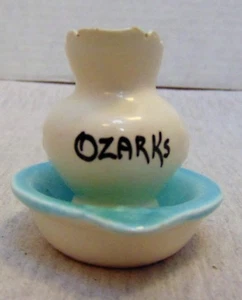 Tazón y jarra miniatura vintage de cerámica de 2,2" de alto mini recuerdo Ozarks  - Imagen 1 de 6