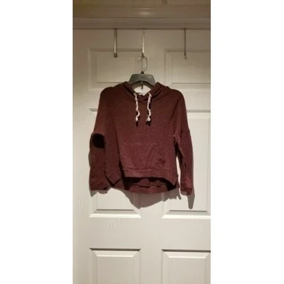 Sudadera Juniors Talla M Roja Con Capucha Dobladillo Alto Bajo Charlotte Russe Foto 1 de 4