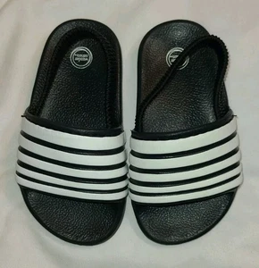 Wonder Nation Kids Sandals Size 7/8 Black & White with back strap - Picture 1 of 7
