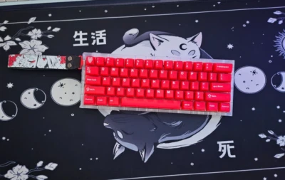 KBDfans Holy60 x MM HE PCB with Neo Lavender switches - Image 1 of 4