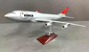 American Northwest Airlines 747 Model with Stand 1/130 Scale - Picture 1 of 4