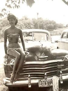 Cheesecake Pinup In Swimsuit On Old  PLYMOUTH VTG 1940s PHOTO Pretty Young Woman